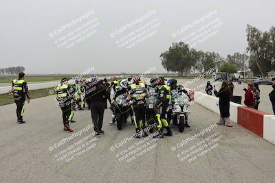 media/Nov-30-2025-TrackDaz (Sun) [[d8b22663df]]/Around the Pits/